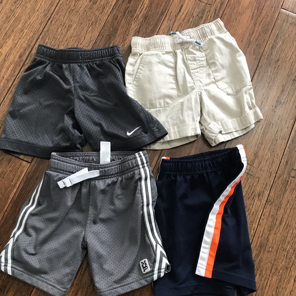 Toddler boys - shorts lot
